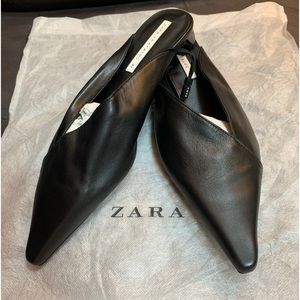 New With Tags Zara Trafaluc Black Leather Mules Size 41